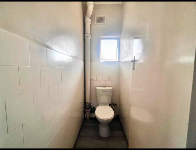 2 BEDROOM APARTMENT FOR SALE IN SCOTTSVILLE